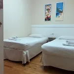Comodo Y Amplio Apto En Camelias Cuatro