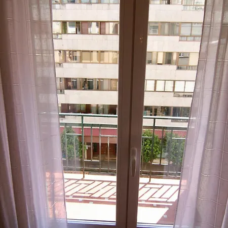 Comodo Y Amplio Apto En Camelias Cuatro Апартаменты Виго