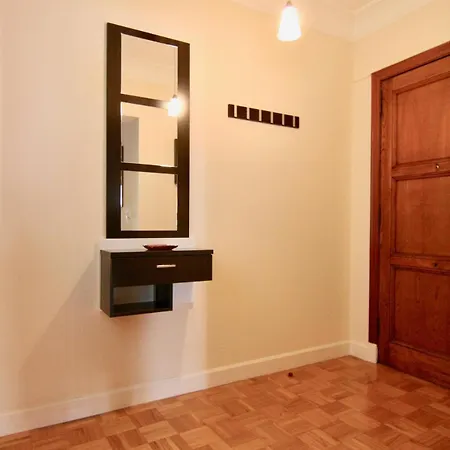 Comodo Y Amplio Apto En Camelias Cuatro * Виго