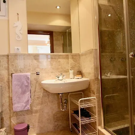 Comodo Y Amplio Apto En Camelias Cuatro Апартаменты *