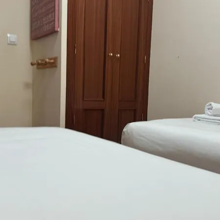 Comodo Y Amplio Apto En Camelias Cuatro Виго