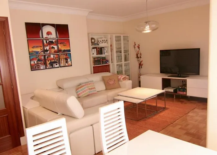 Comodo Y Amplio Apto En Camelias Cuatro * Vigo